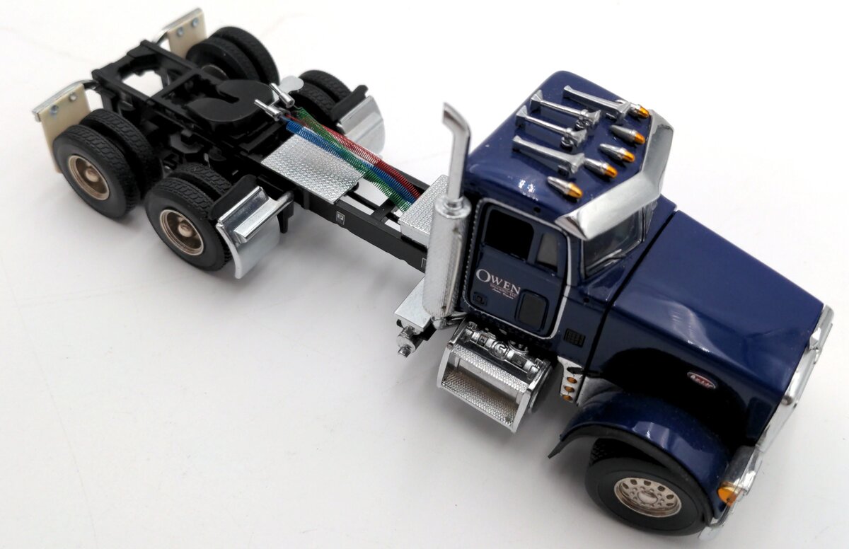 Sword Models SW2044-OT 1:50 Owen Trucking Peterbilt 357 w/East Genesis Dump VG