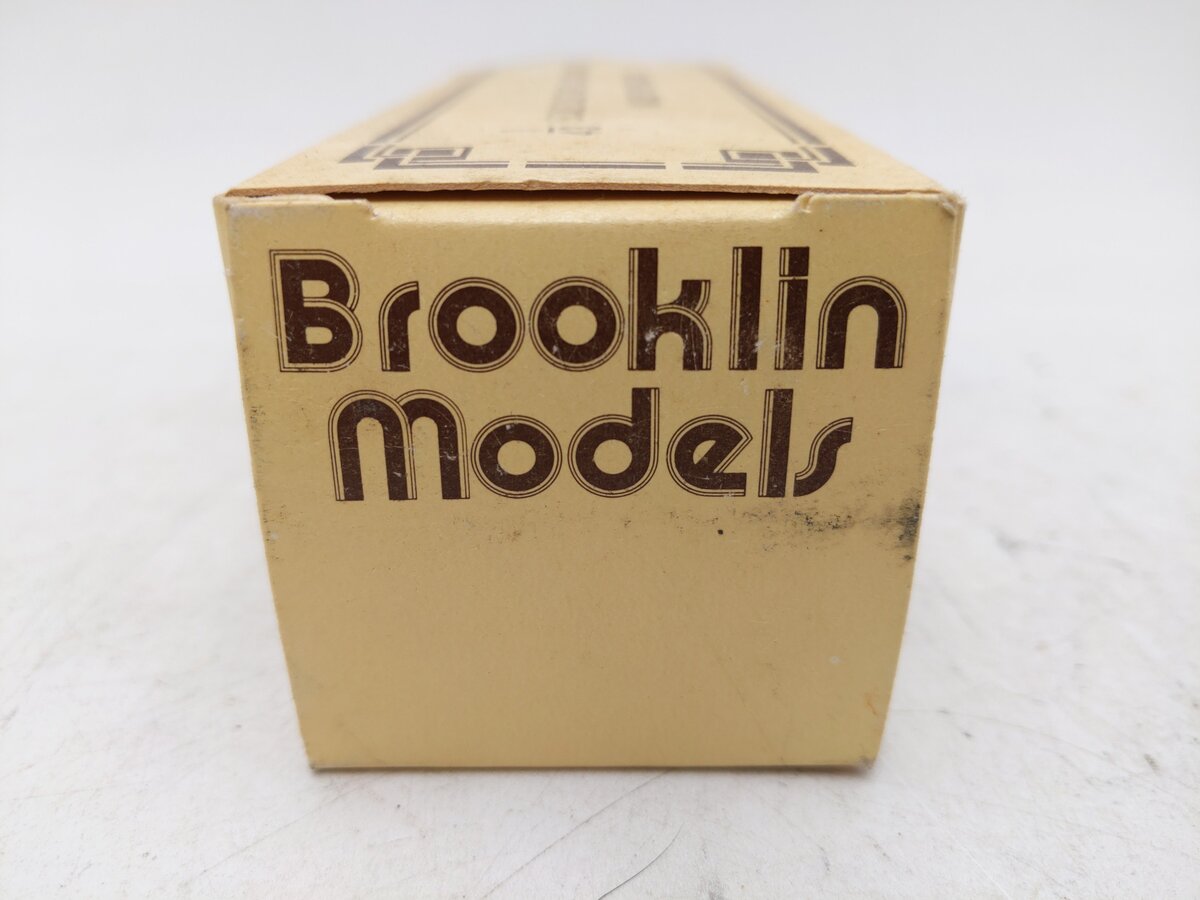 Brooklin BRK26 1:43 1955 Chevy Nomad - Blue/White EX/Box