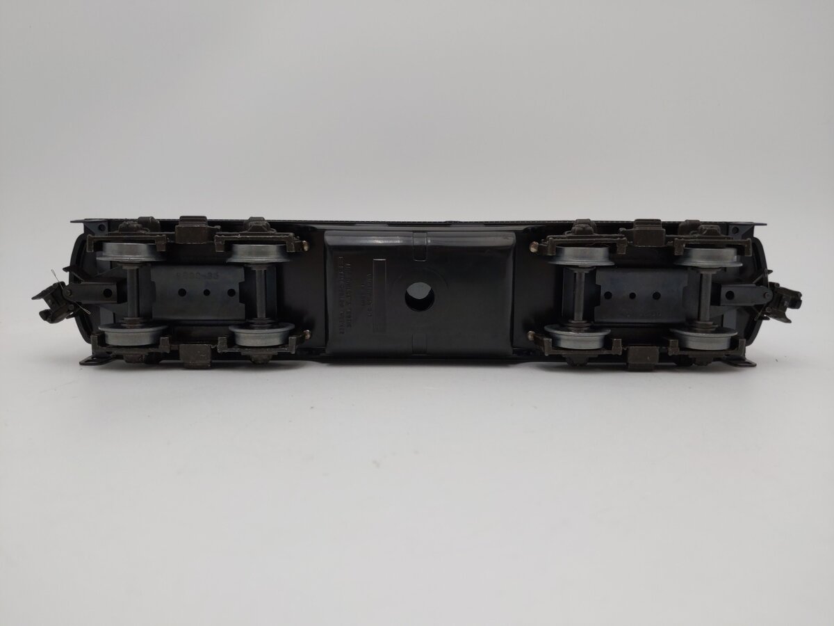 Lionel 6-8475 O Gauge Amtrak F3 Dummy B-Unit Diesel Locomotive EX