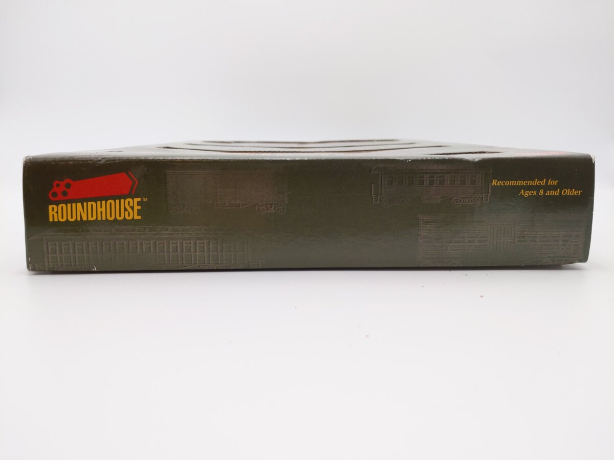 Roundhouse 84827 HO Scale Boston & Maine Overland Passenger Set (Set of 5) EX/Box