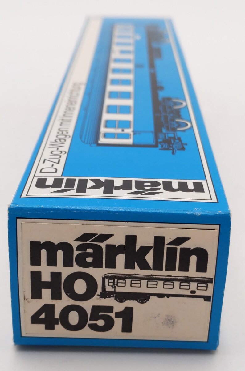 Marklin 4051 HO Scale DB Aum Express Coach w/ Interior EX/Box