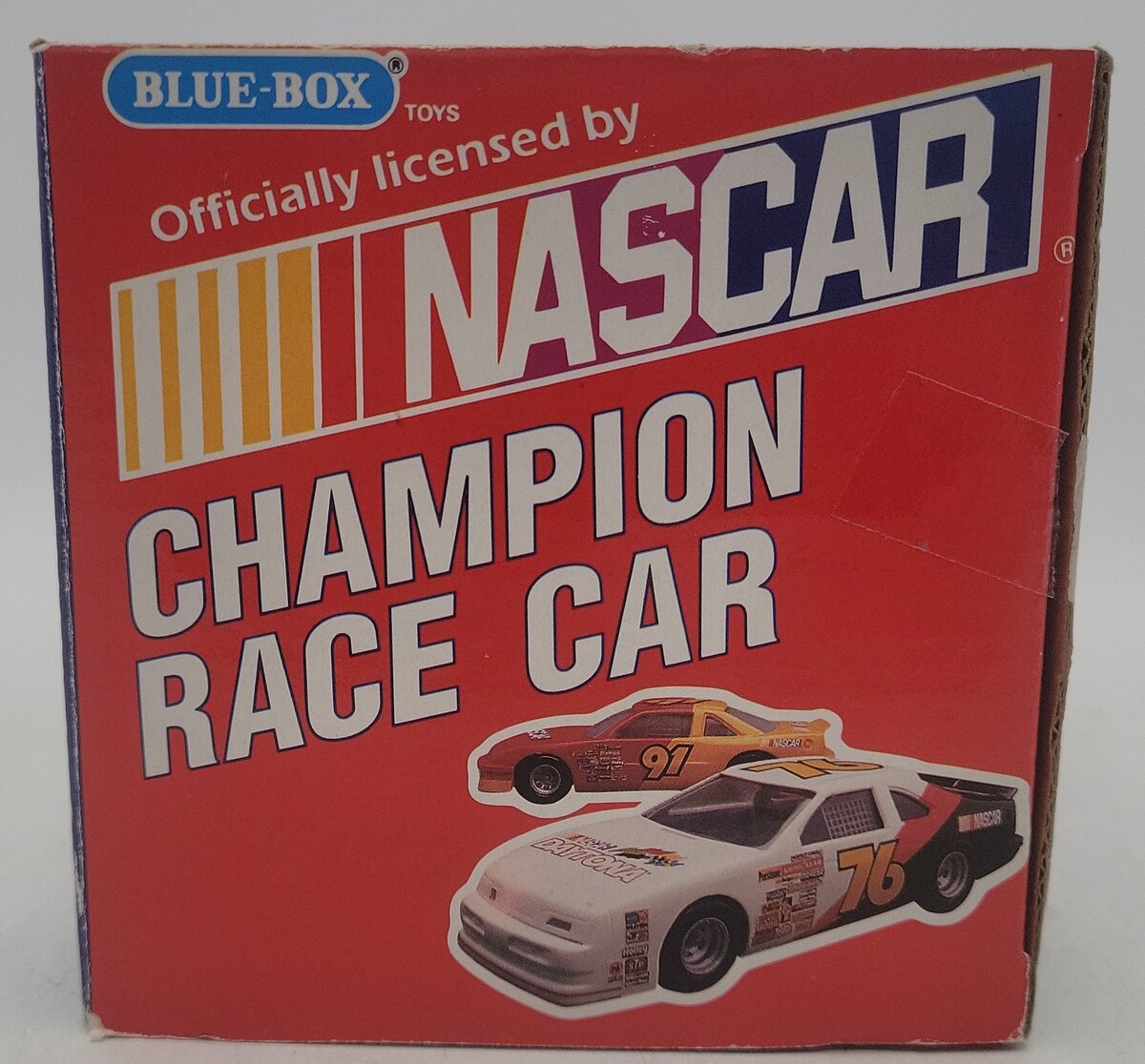 Blue Box Toys 1:24 Diecast NASCAR Race Car #76 EX/Box