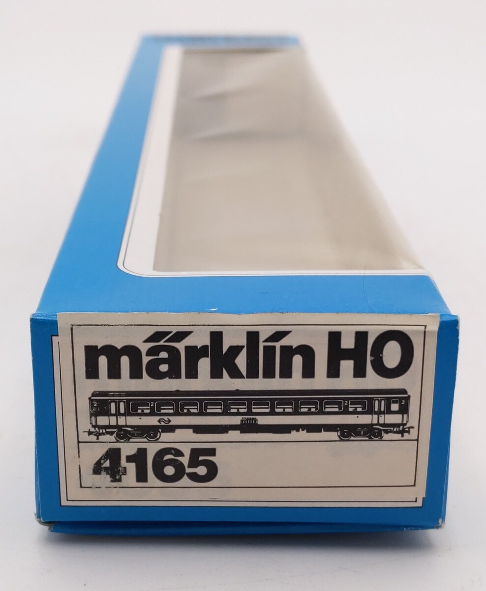 Marklin 4165 HO Scale 2nd Class Intercity Passenger Car #50 84 20-70-813-5 EX/Box