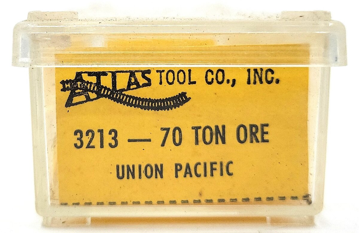 Atlas 3213 N Scale Union Pacific 70 Ton Ore Car #8025 EX/Box