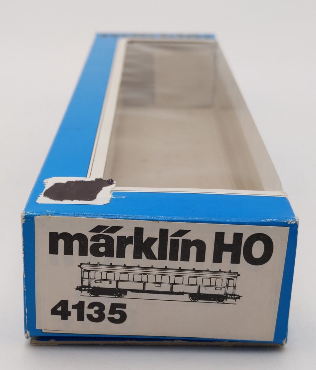 Marklin 4135 HO Scale Nichtroucher 3rd Class Passenger Car EX/Box