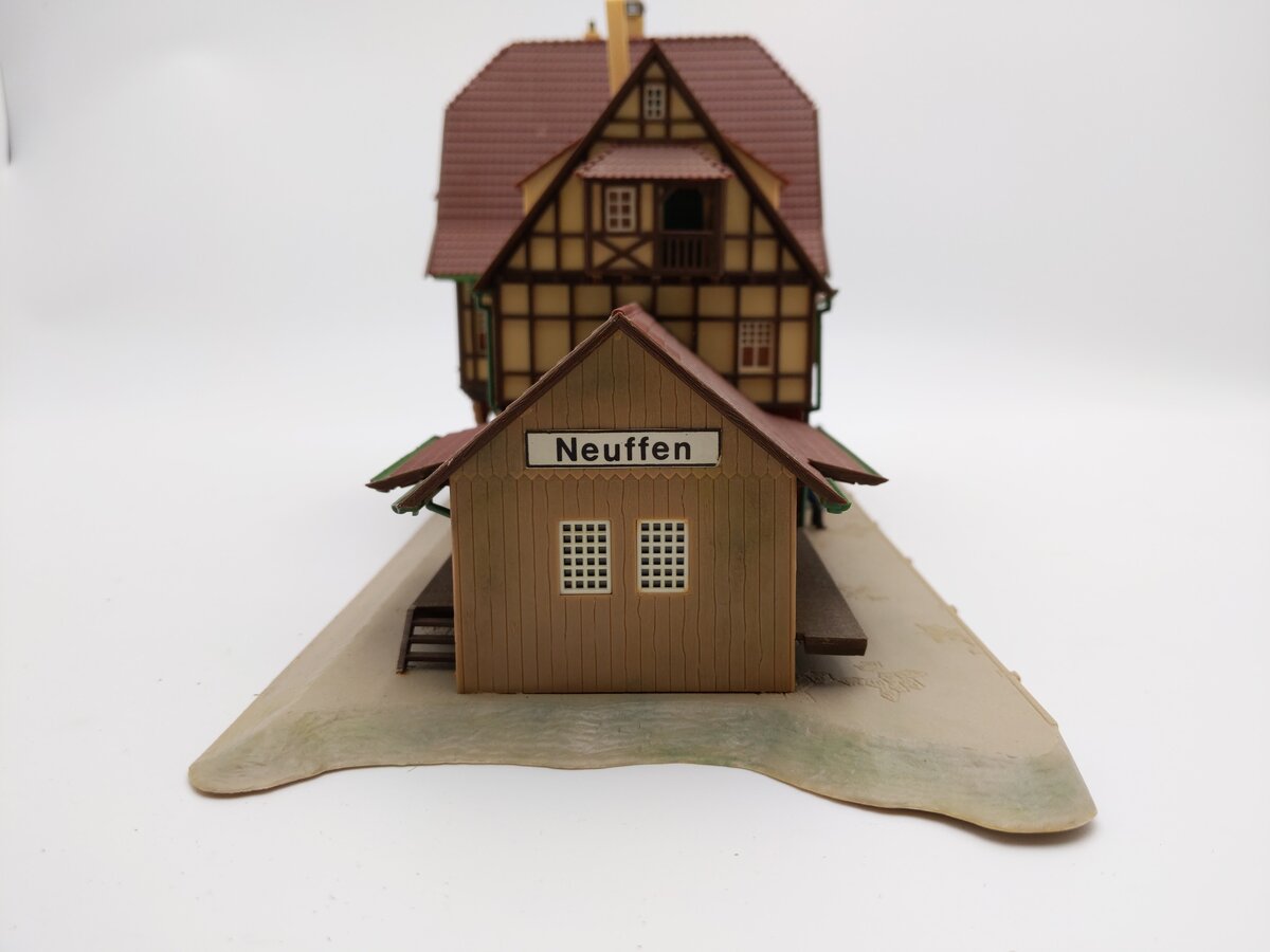Vollmer 43510 HO Neuffen Passenger Station Building Kit EX