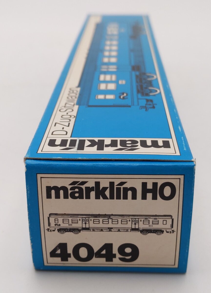 Marklin 4049 HO Scale 2nd Class Express Coach NS B #6692 EX/Box