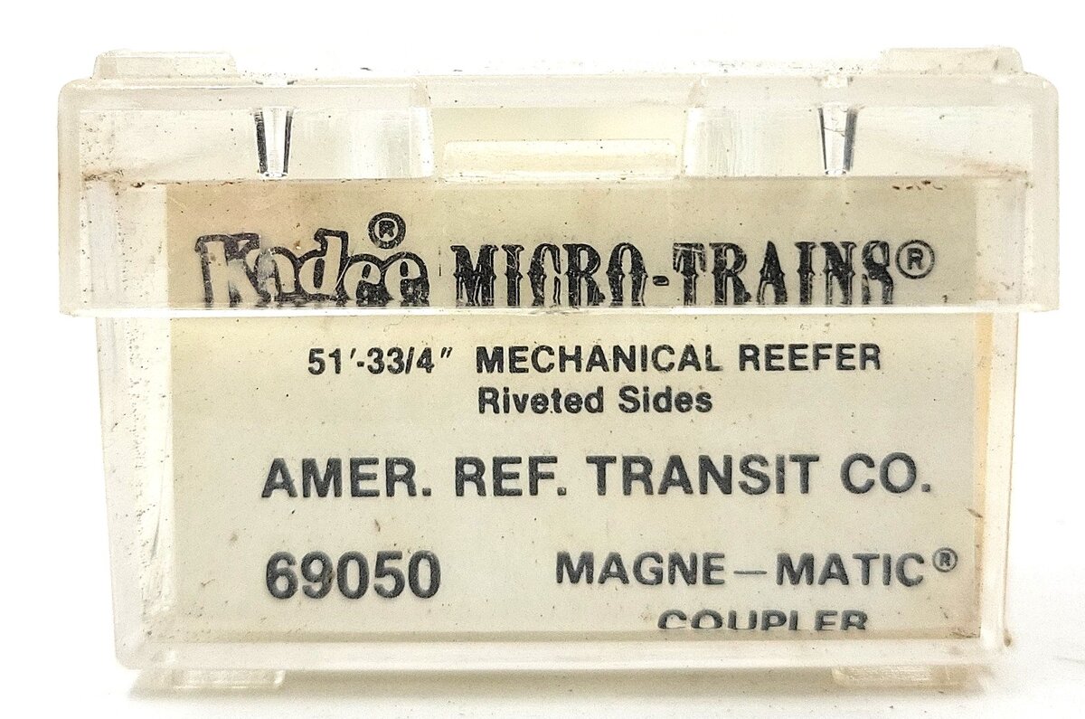 Micro-Trains 06900050 N RMDX 51' 3 3/4" Rivet Side Mechanical Reefer #356 EX/Box