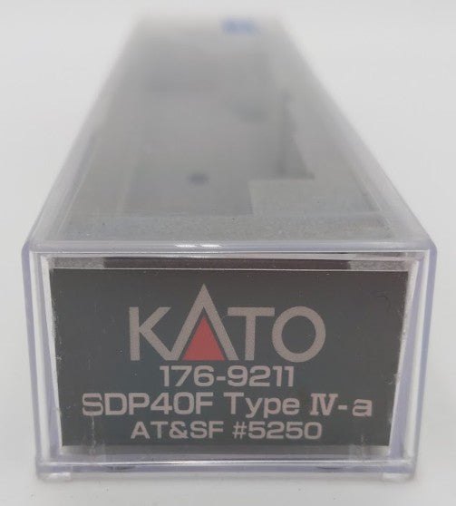 Kato 176-9211 N Scale Santa Fe EMD SDP40F Type IVA Diesel Locomotive #5250 w DCC EX/Box