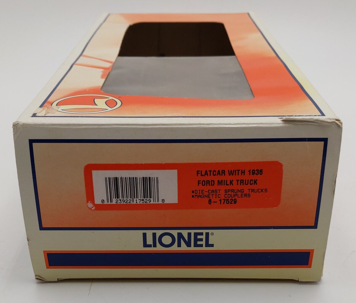 Lionel 6-17529 O Gauge AT&SF Flatcar w/Ford Milk Truck #90010 EX/Box