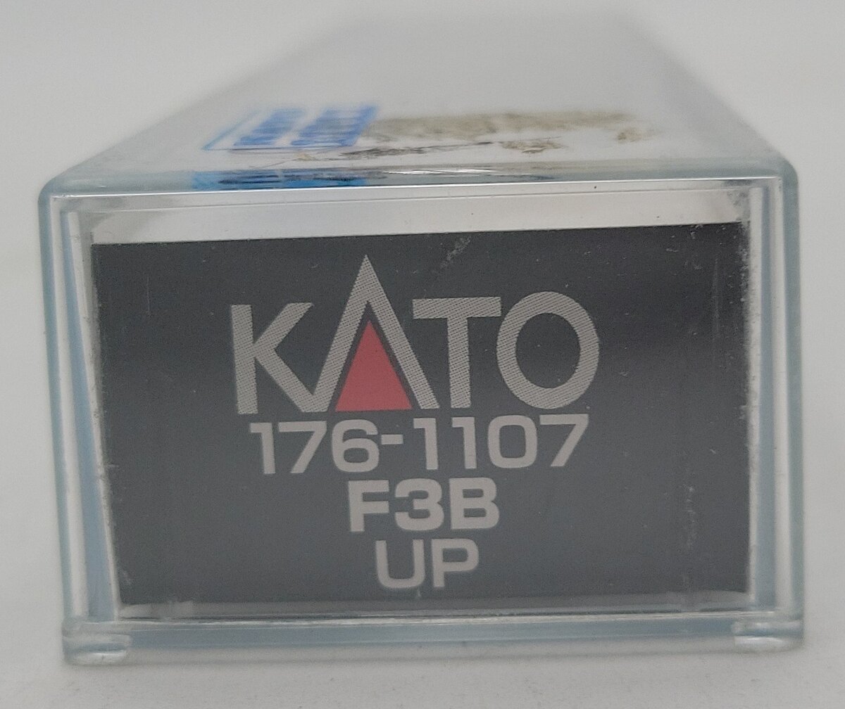Kato 176-1107 N Union Pacific F3 B Unit Diesel Locomotive #1402B EX/Box