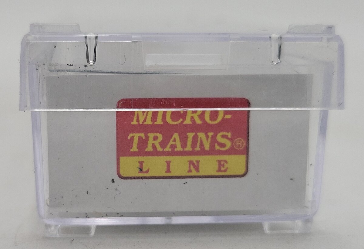 Micro-Trains 04900780 N NRCC 40’ Double Sheathed Wood Reefer #6399 LN/Box