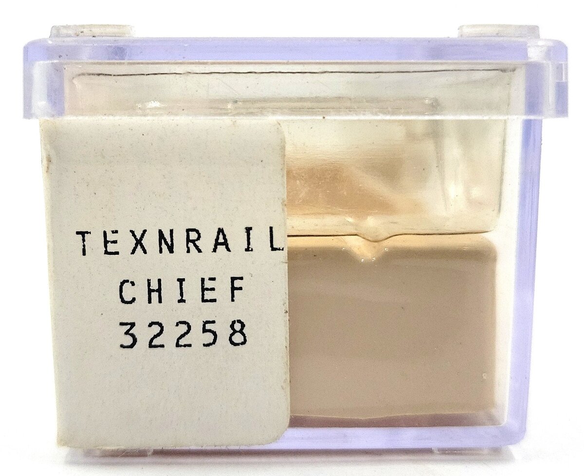 Tex-N-Rails 32258 N Scale Santa Fe "Chief Ship & Travel" Refrigerator Car LN/Box