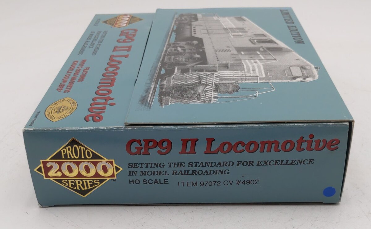 Proto 2000 97072 HO Scale Central Vermont GP9 Diesel Locomotive #4902 LN/Box
