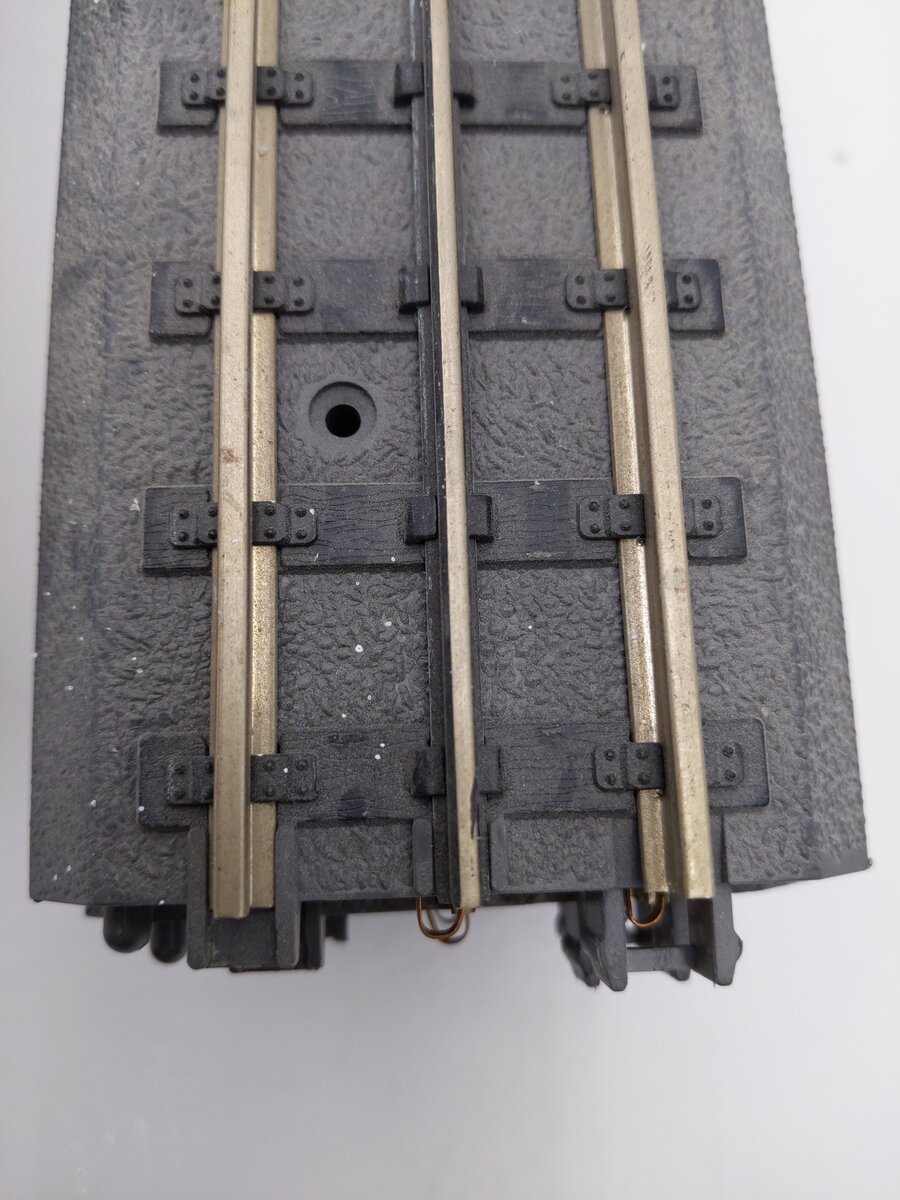 MTH 40-1001 RealTrax 10" Straight Track Sections (15) VG