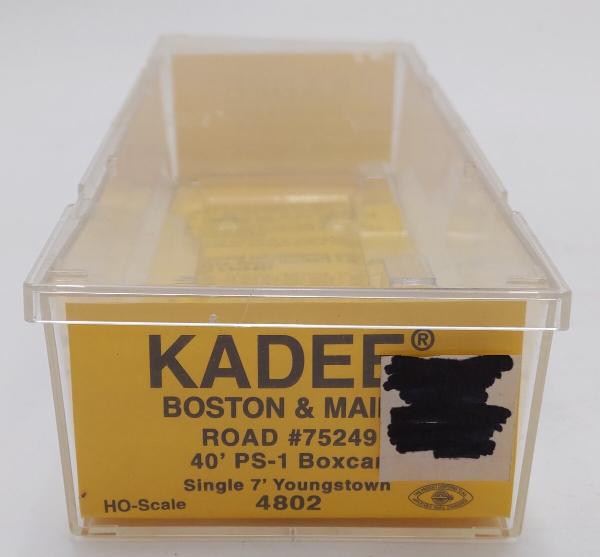 Kadee 4802 HO Scale Boston & Maine #75249 40' PS-1 Boxcar #75249 LN/Box