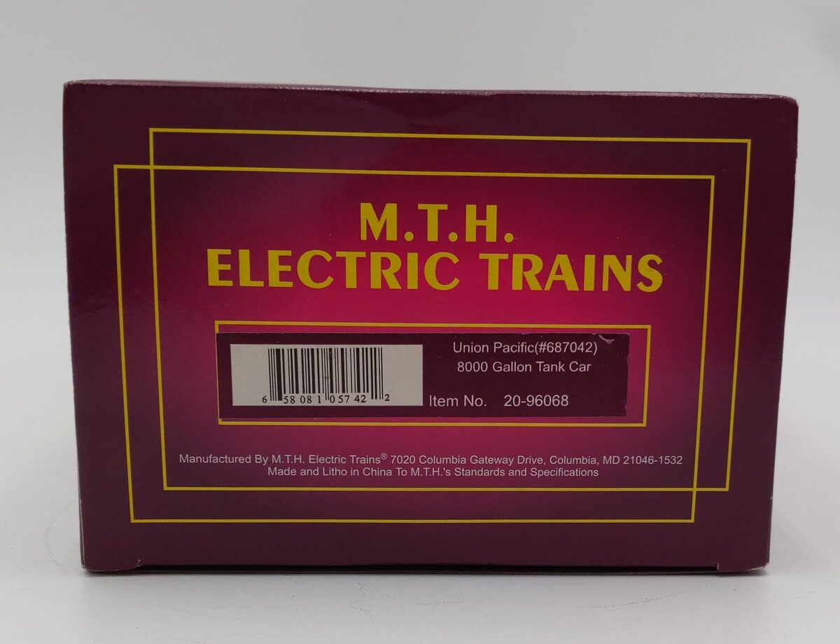 MTH 20-96068 O Gauge Union Pacific 8000 Gallon Tank Car #687040 EX/Box