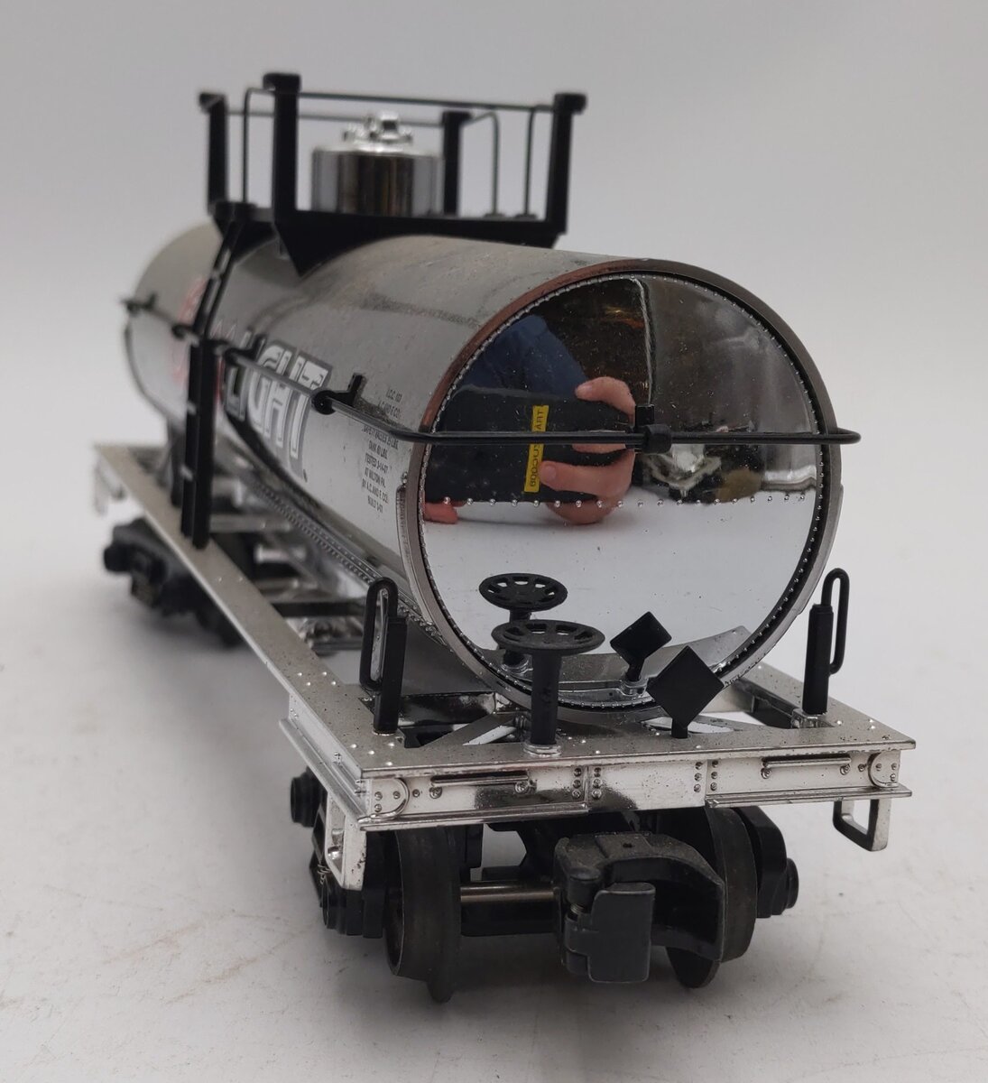 MTH 30-73223 O Gauge Coors Light Chrome Tank Car #200701 EX