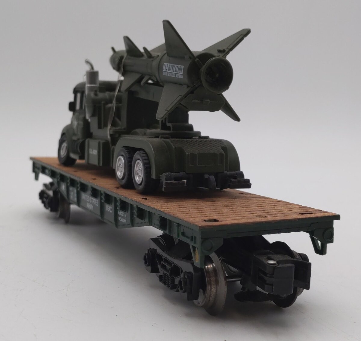 Menards 279-3479 O Gauge US Army Flatcar with Truck & Missile #19811 EX