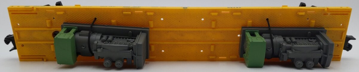 Lionel 2028380 John Deere Flatcar with Generators EX