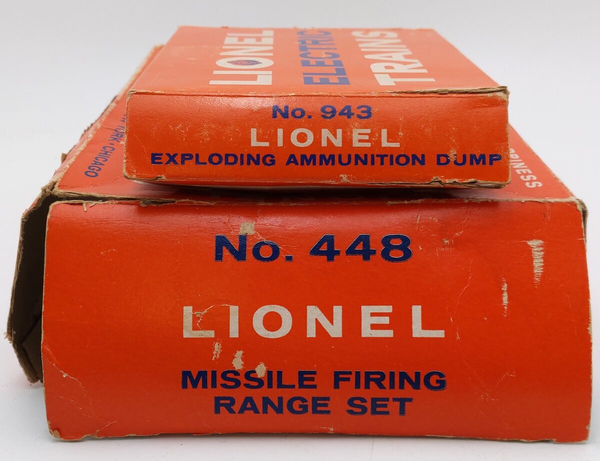 Lionel 448 Vintage O Missile Launching Platform & 943 Exploding Ammo Dump VG/Box