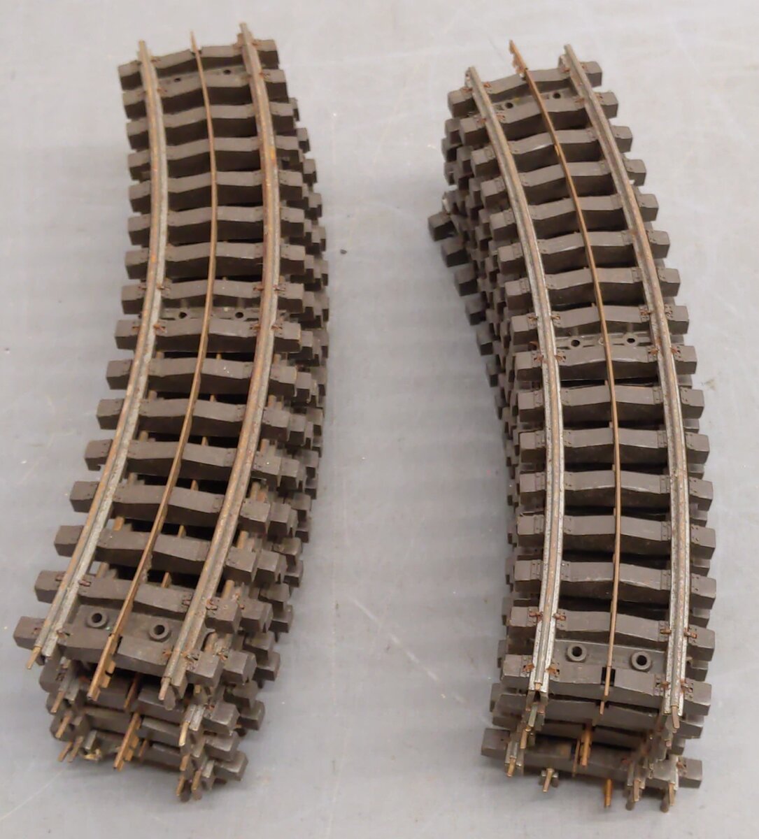 Lionel 31 Vintage Super O Curved Track Sections (12) VG
