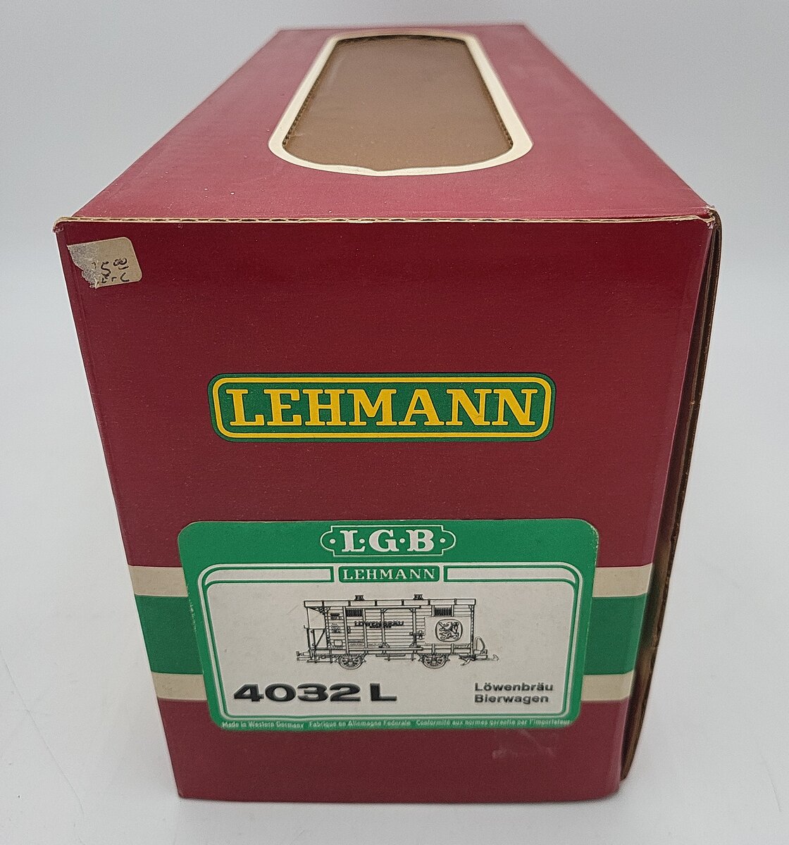 LGB 4032 G Scale Lowenbrau Boxcar EX/Box