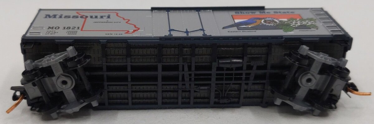 Micro-Trains 02100373 N Scale Missouri 40' Standard Plug Door Boxcar #1821 LN