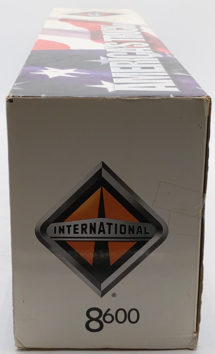 Boley 4600-2AT 1:32 International America's Truck 8600 w/ Refrigerated Trailer EX/Box