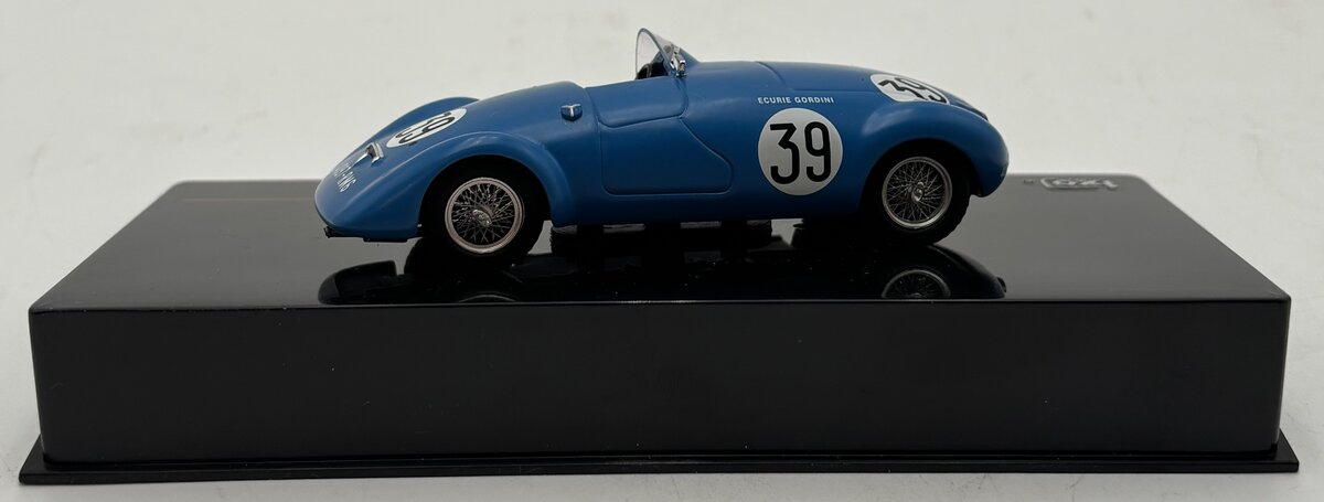 IXO Models LMC130 1:43 LM 1939 Simca Huit Gordini #39 LN