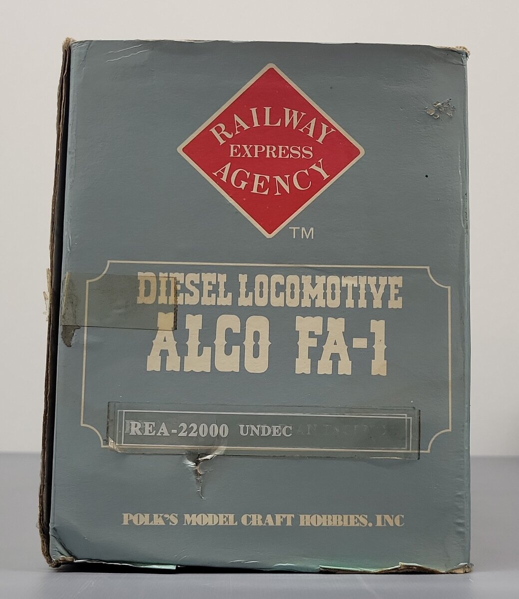 Aristo-Craft 22000 G Scale Undecorated FA-1 Diesel Locomotive VG/Box