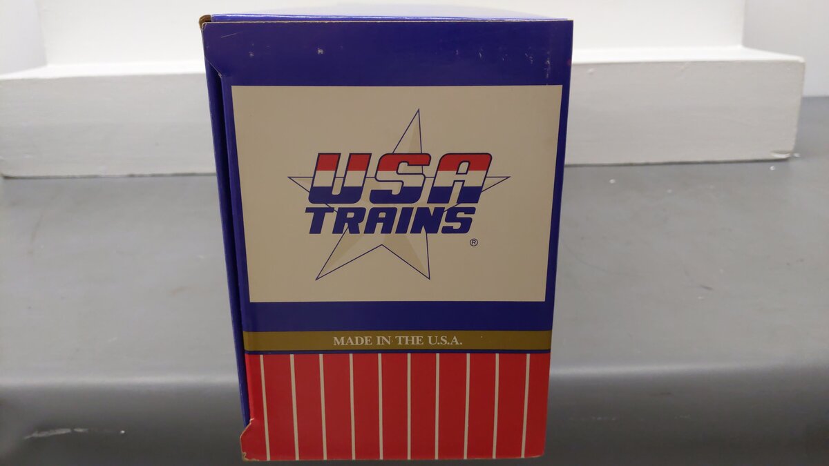 USA Trains R-16186 G Scale Dixie Beer Refrigerator Car #9669 EX/Box