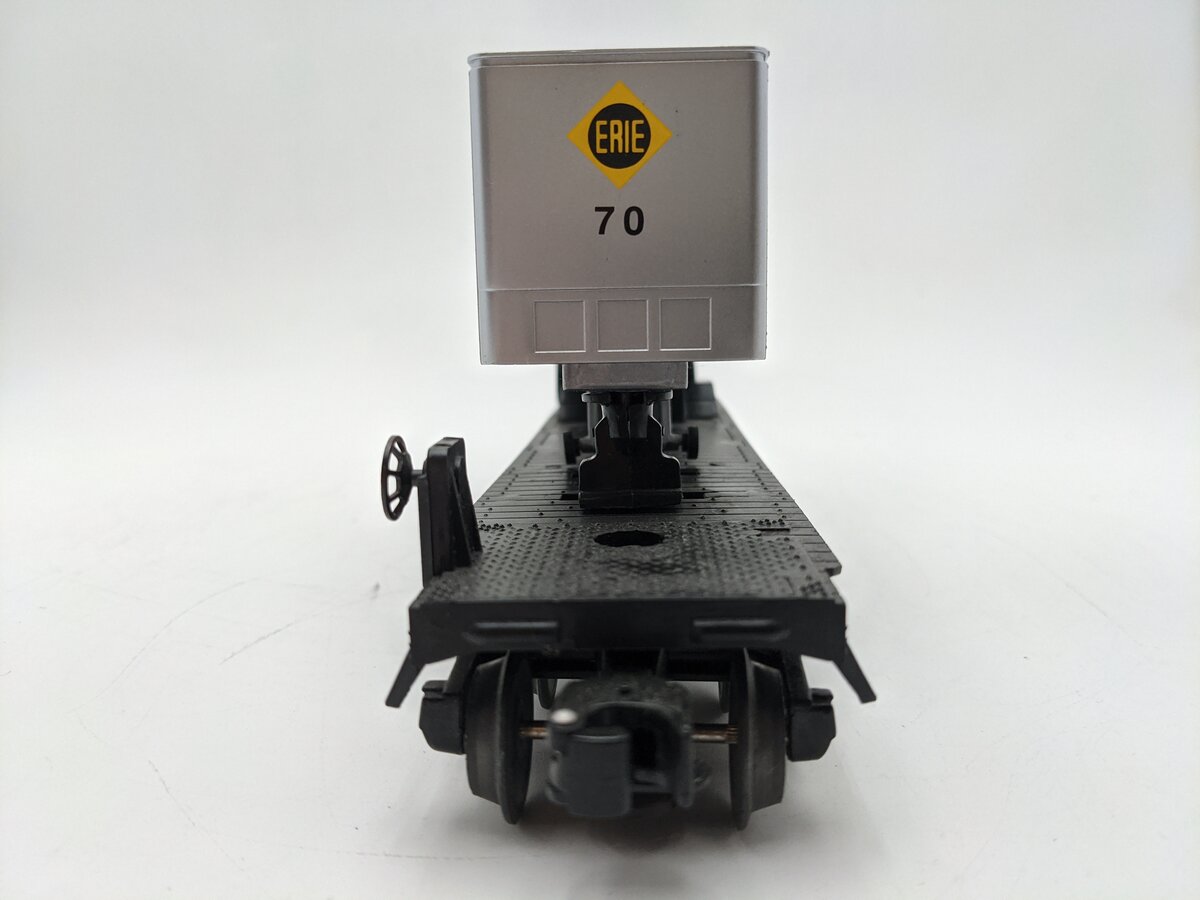 Lionel 6-26003 O Gauge Lackawanna Flatcar w/ Erie Trailer EX