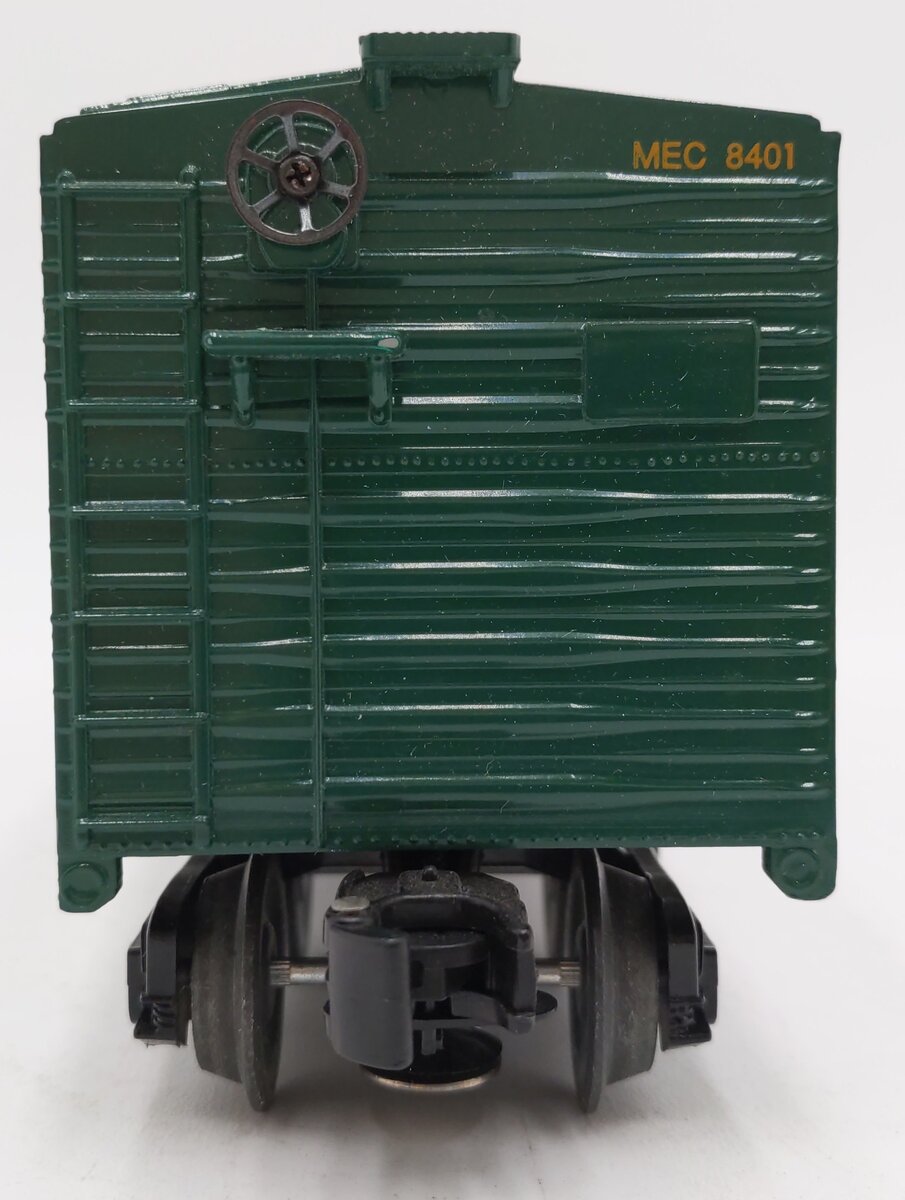 KMT 42 O Gauge Maine Central Boxcar #8401 LN