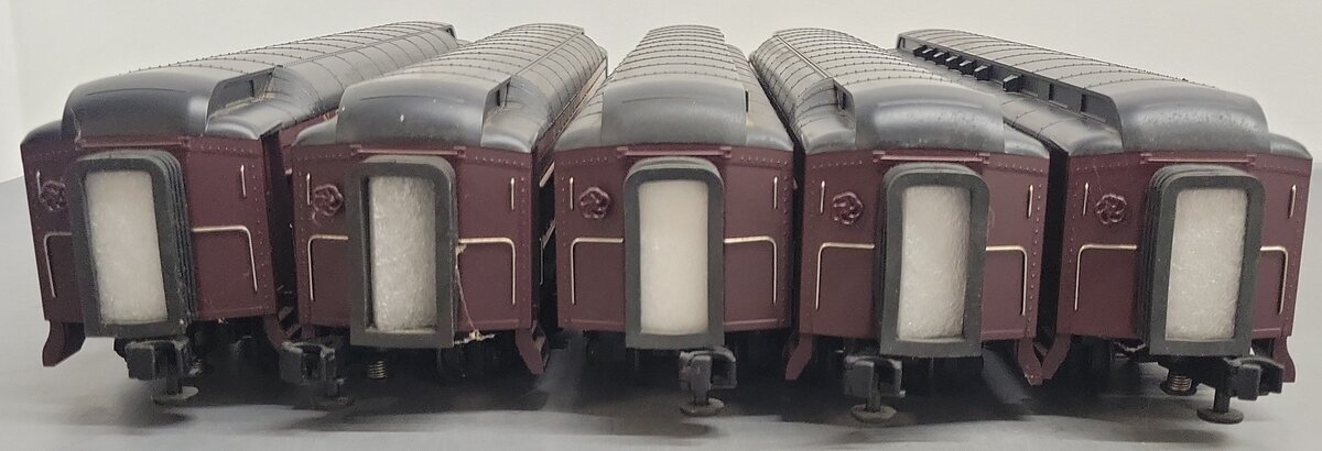 MTH 20-4024 O Scale Norfolk & Western 70' Madison Passenger Cars (Set of 5) EX