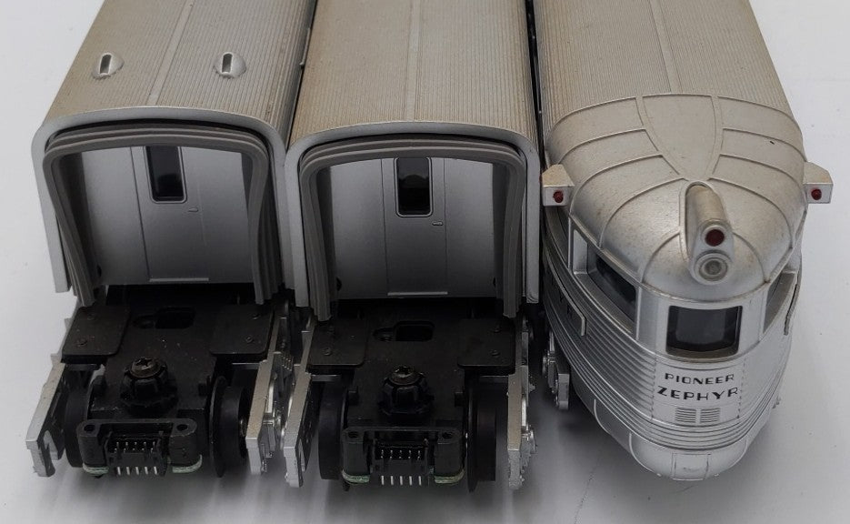 MTH 20-2543-1 Burlington Pioneer Zephyr O Gauge Diesel Passenger Set EX