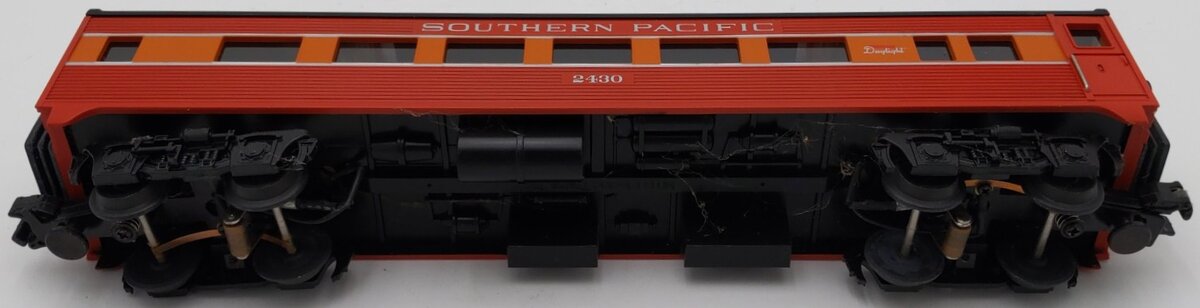 MTH 30-6060S O Gauge Southern Pacific Streamlined Coach Car #2430 VG