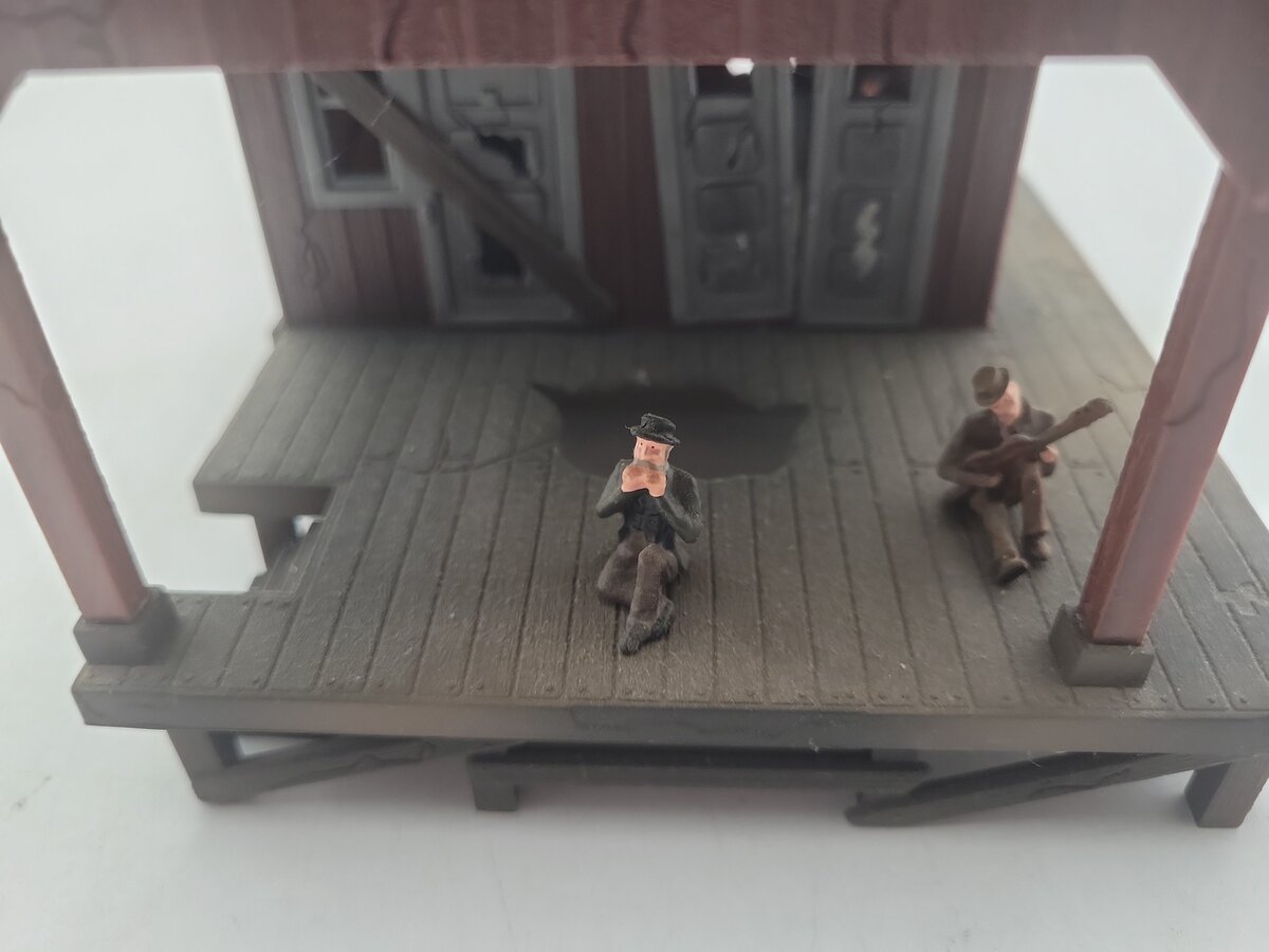 Lionel 6-14161 O Gauge Smoking Hobo Shack EX