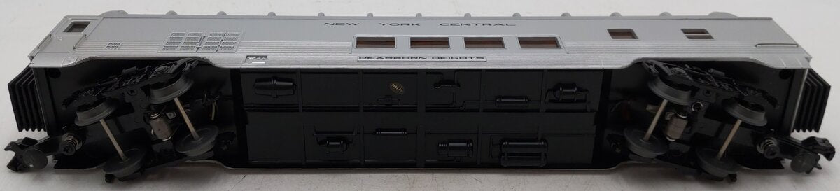 MTH 30-67812 NYC "Dearborn Heights" 60' Streamlined Full-Length Vista Dome Car EX