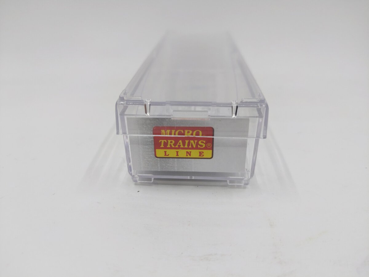 Micro-Trains 09244103 N Scale Chicago & North Western 2-Bay Covered Hopper LN/Box