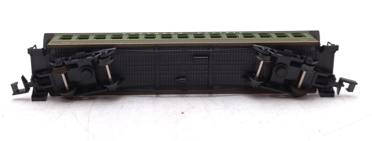 Roundhouse 88148 N Scale Northern Pacific 50' Overland Business Car #710 NIB