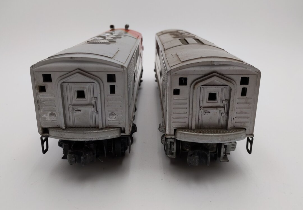 Lionel 2383 Vintage O Gauge Santa Fe F-3 AB Diesel Locomotives VG