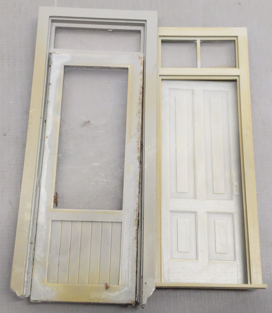 G Scale Wooden Cabin - Custom Built VG
