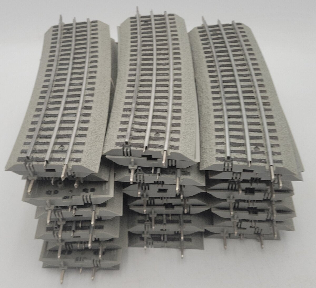 Lionel 6-81250 "O" FasTrack O96 Full Curve (32) EX