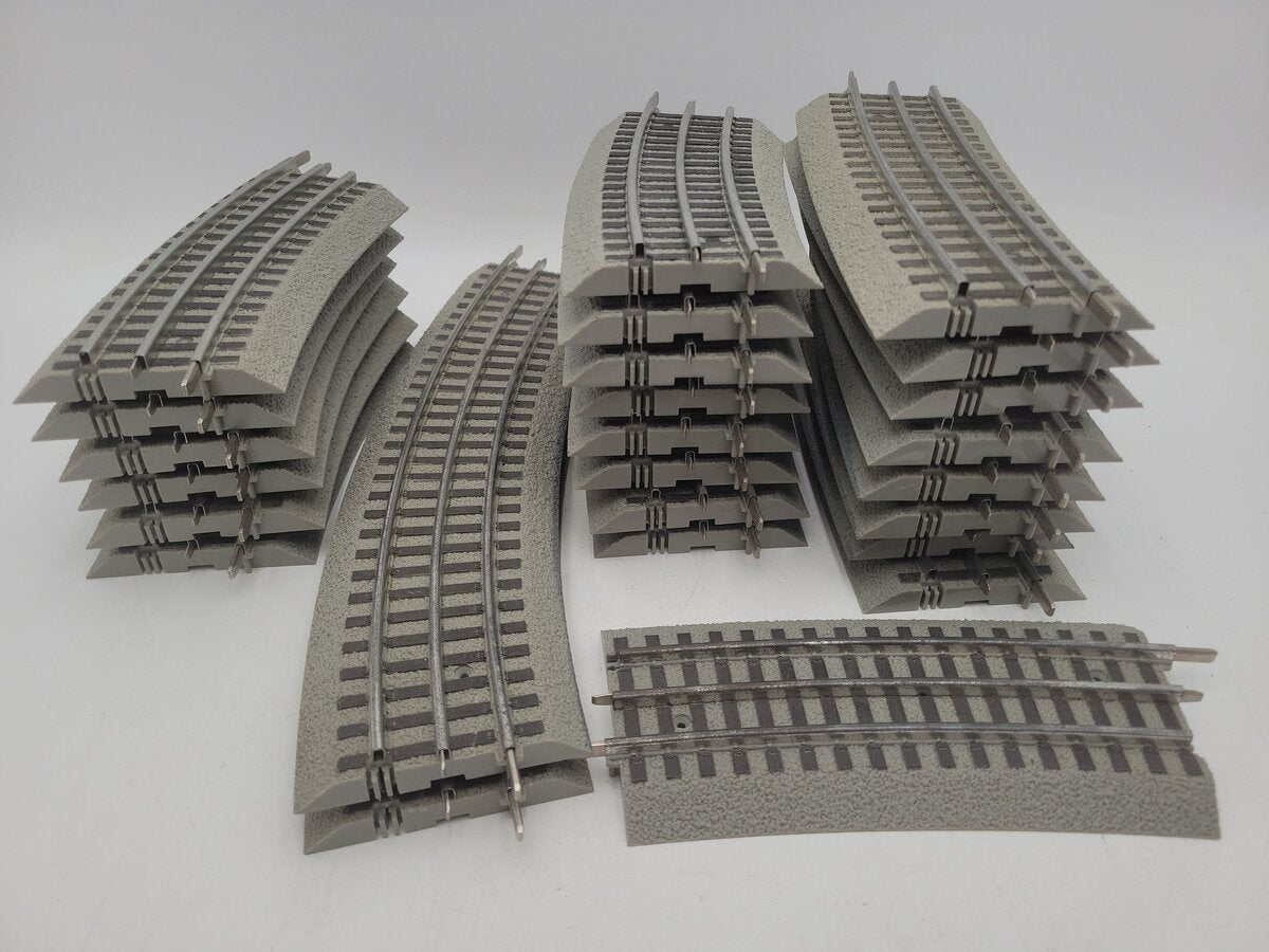 Lionel O Gauge Assorted Fast Track Sections: (25) EX