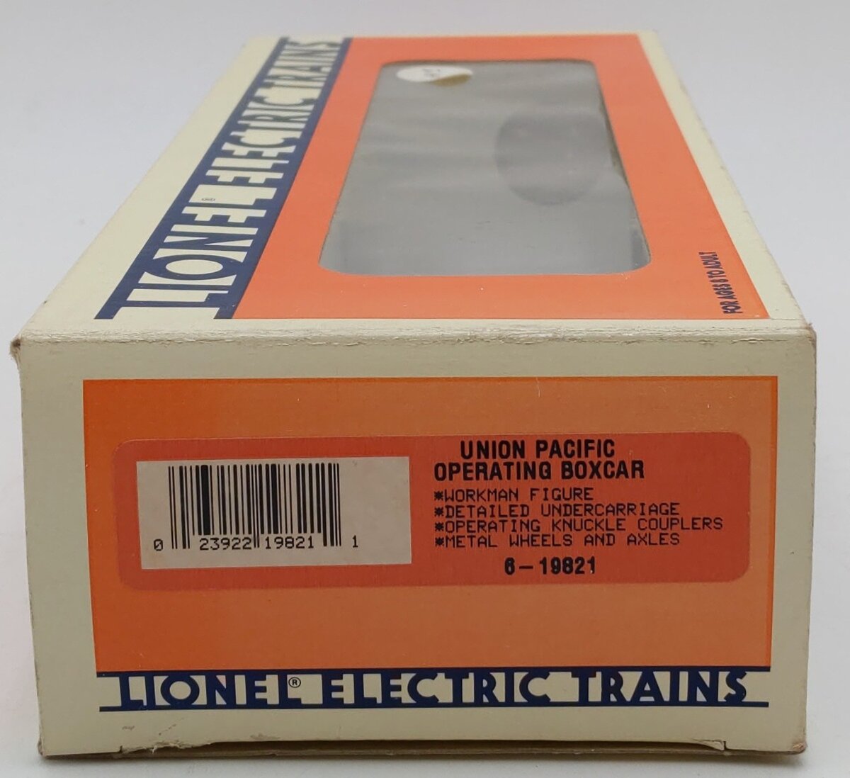 Lionel 6-19821 O Gauge Union Pacific Operating Boxcar #9146 LN/Box