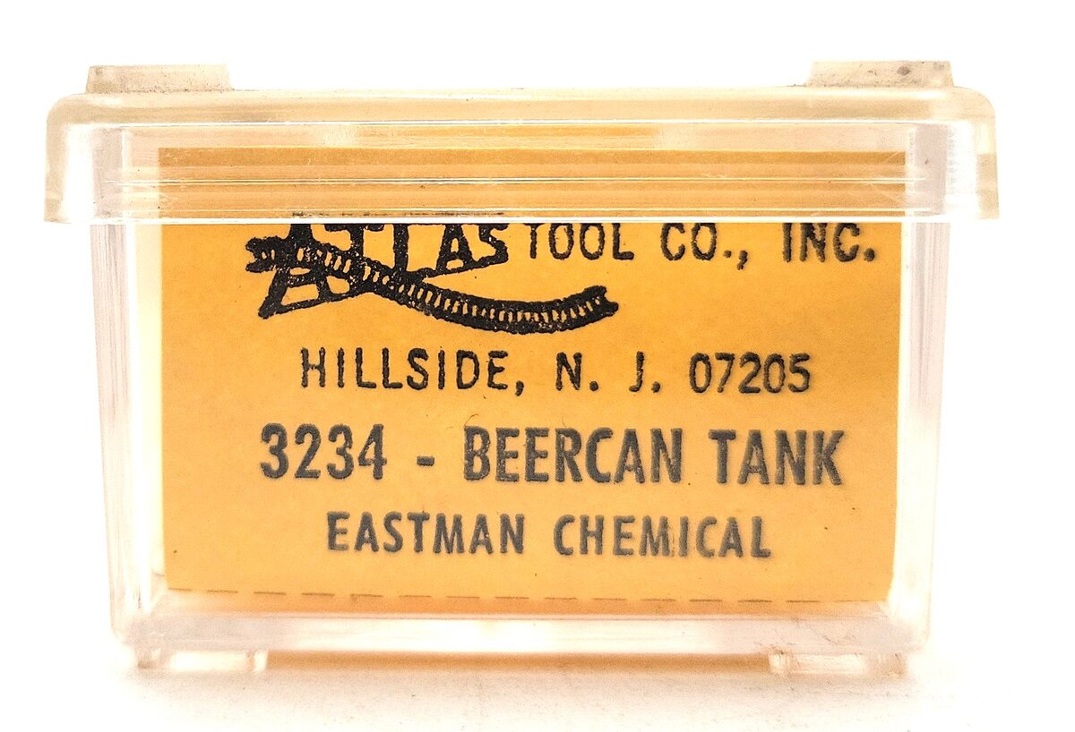 Atlas 3234 N Scale Eastman Chemical "Beercan" Tank Car #243 LN/Box