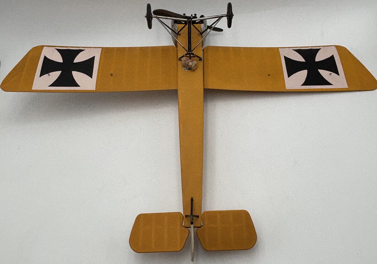 Authentic Models AP406 German Cross Fokker E-III Eindecker Monoplane EX