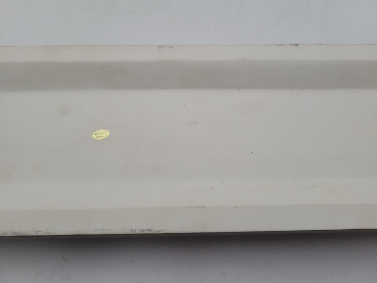 O Gauge Painted Porcelain Display Stand EX