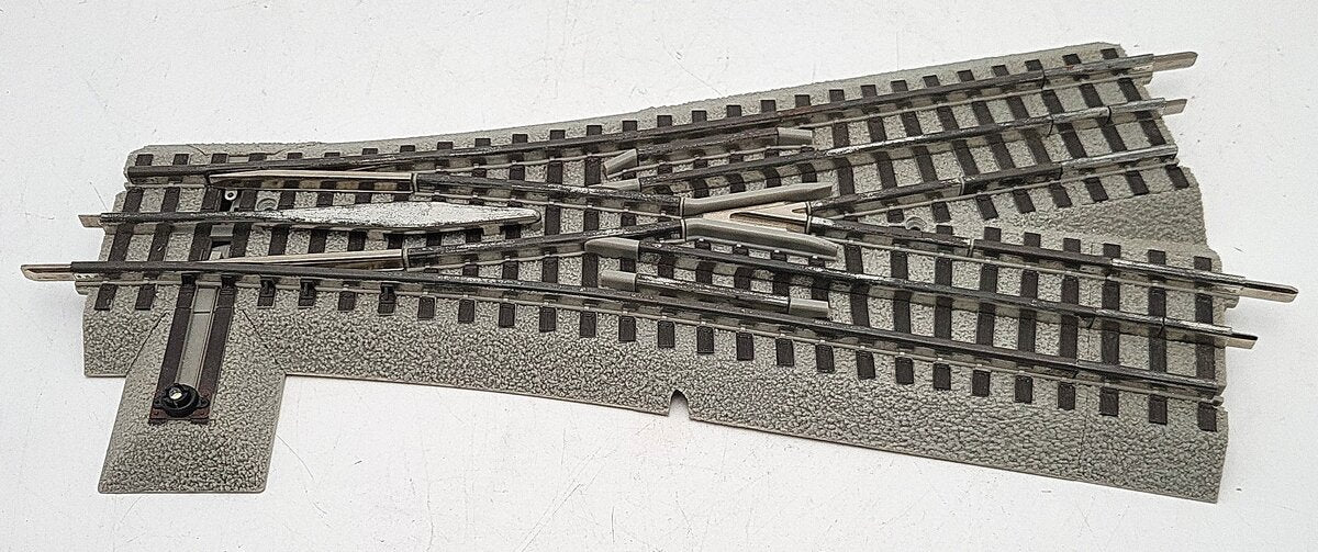 Lionel 6-81954 O-72 22-1/2 12" Remote Command Wye Fastrack Switch Turnout VG